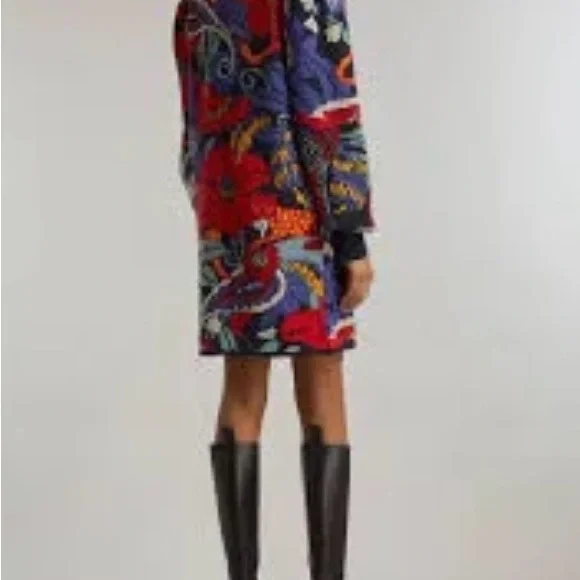 FARM Rio Colorful Floral Macaw Sweater Dress - Picture 8 of 12